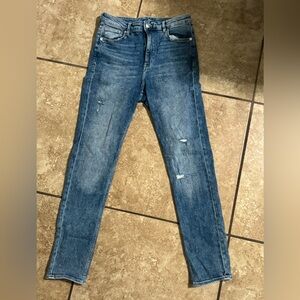H&M Blue Skinny Jeans with Distressed Details